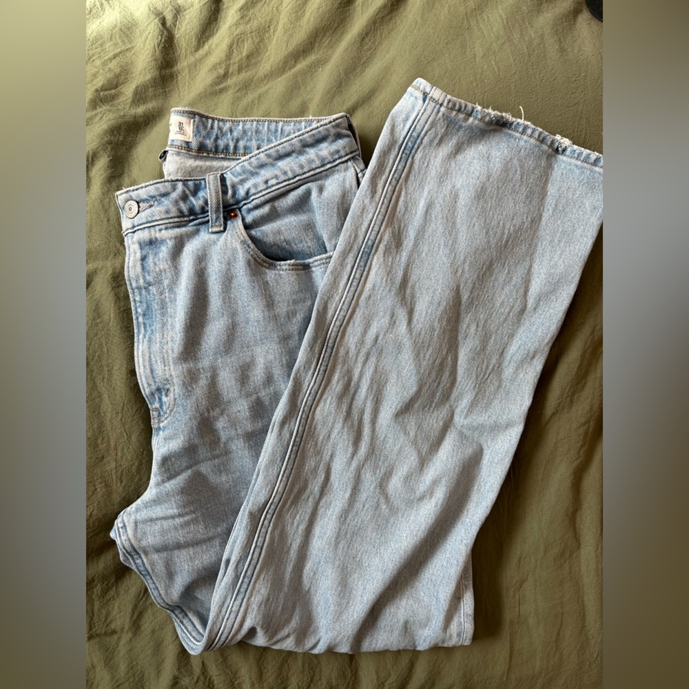 Abercrombie Curve Love High Rise 90s Relaxed Jean